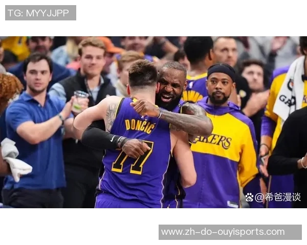 2002年12月7日湖人与小牛的激烈对决回顾与精彩瞬间分析