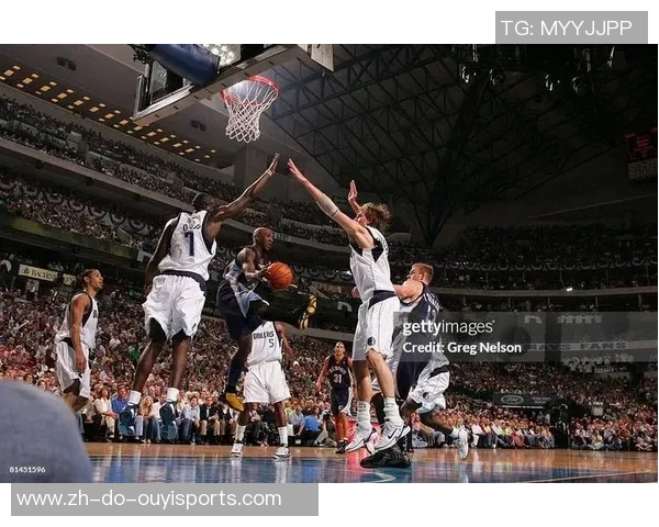 2014年NBA季后赛雷霆与灰熊第六场激战回顾与精彩瞬间分析